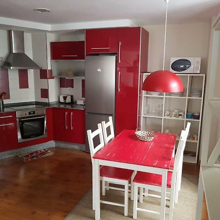 Apartamento Cine Colon Ribadeo Extérieur photo