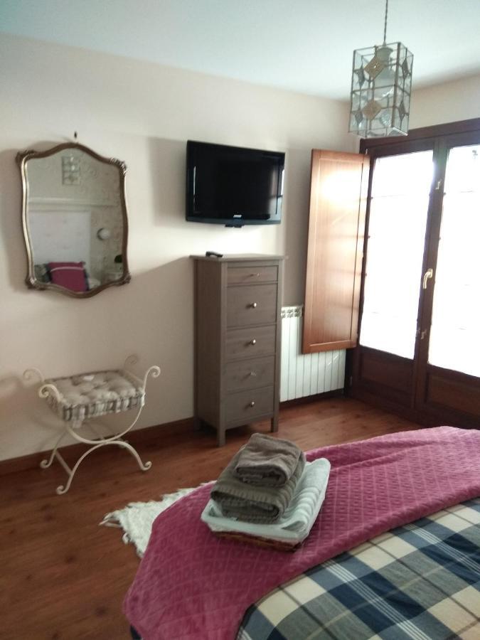 Apartamento Cine Colon Ribadeo Extérieur photo